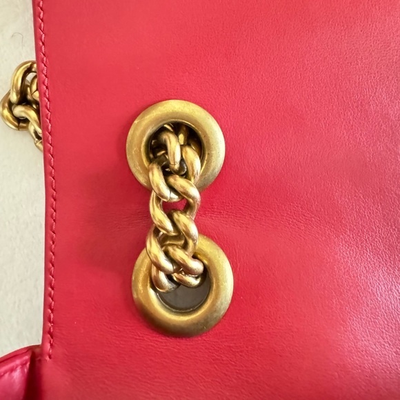 🩷SOLD🩷 GUCCI MARMONT FLAP SMALL (red) - Picture 9 of 16